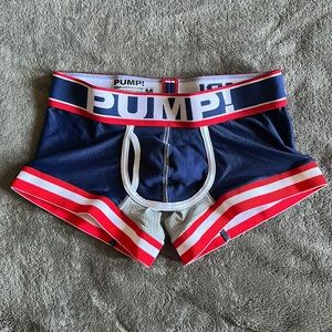 Pump! Boxer Breifs, Med